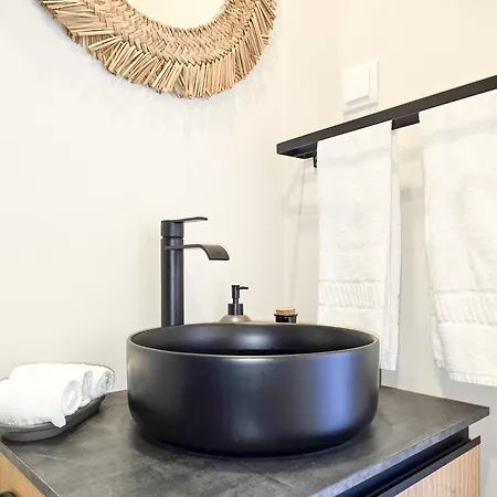 Апартаменти Vau Sunset View *