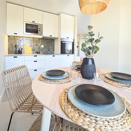 Апартаменти Vau Sunset View Портіман