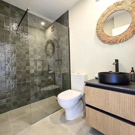 Vau Sunset View Апартаменти *