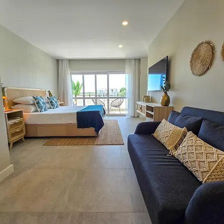 Апартаменти Vau Sunset View *